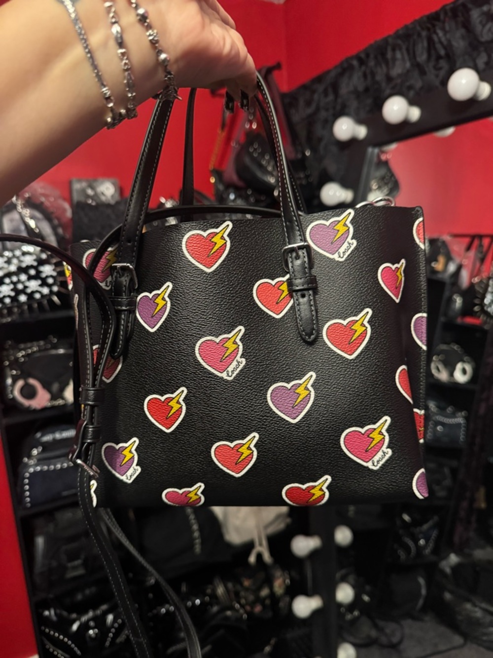 Coach Black heartstruck Leather Tote bag - Picture 3 of 4